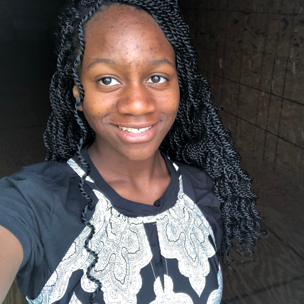 Meet your Posher, Ashley